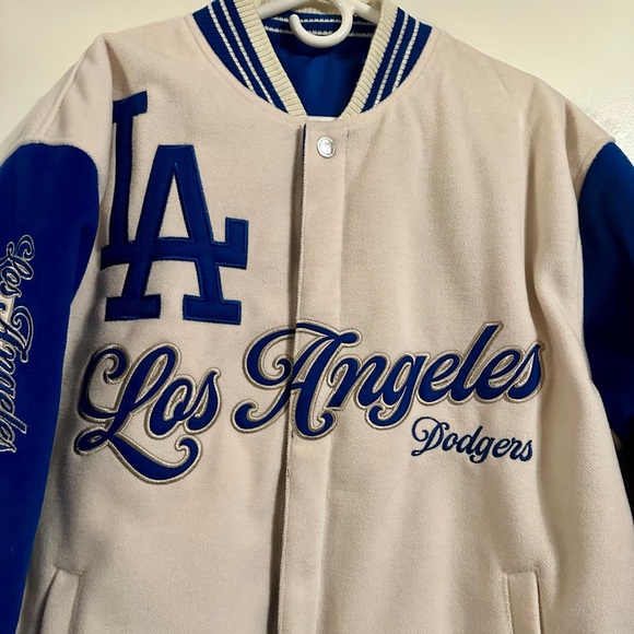 MLB Genuine Merchandise Reversible Los Angeles Dodgers Varsity Jacket NWOT - Picture 4 of 14